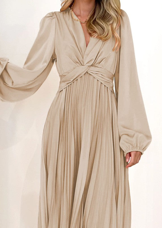 Miss Sparkling Pleated Long Sleeve Dress