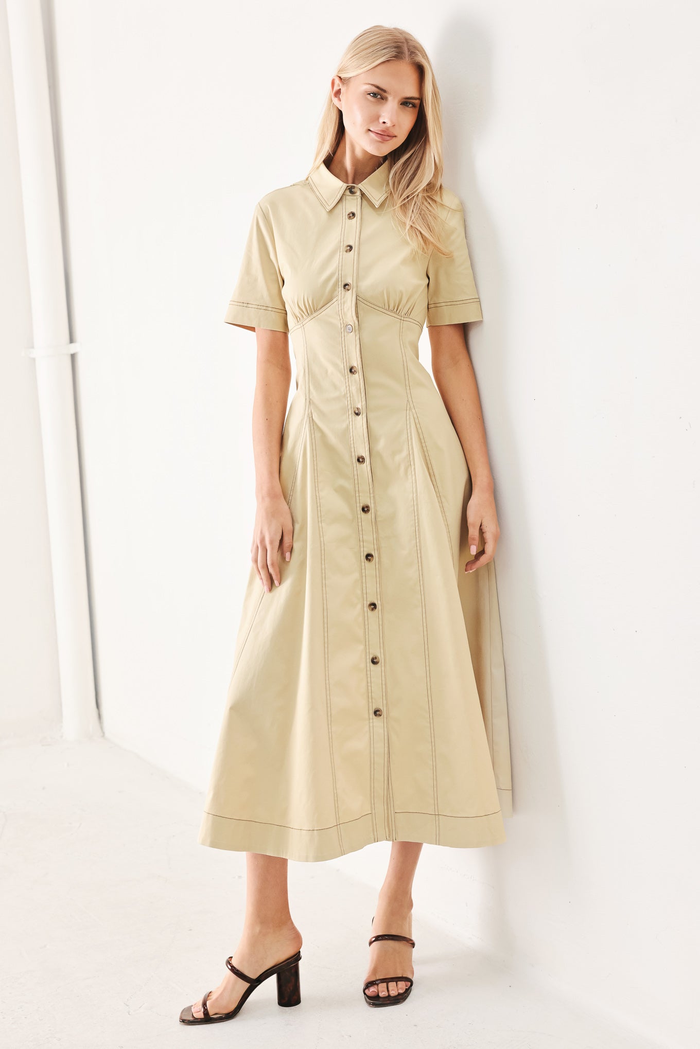 Flying Tomato - Trend Icon Woven Midi Dress
