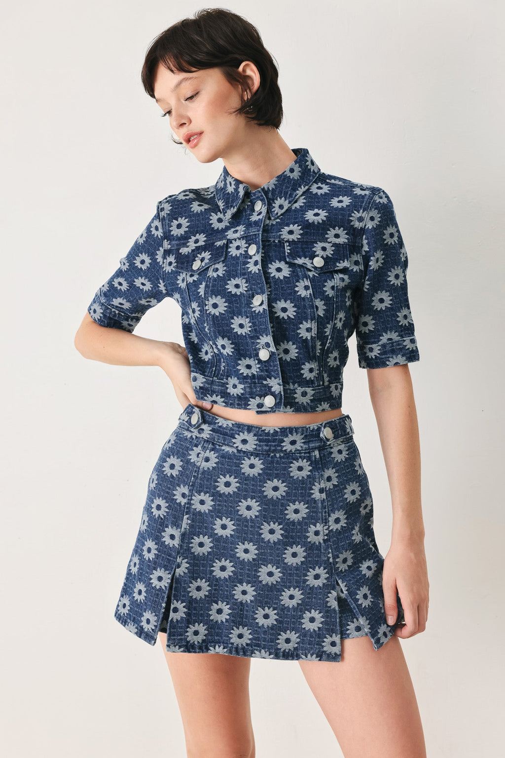 Flying Tomato - Sweet Daisy Woven Jacquard Denim Jacket