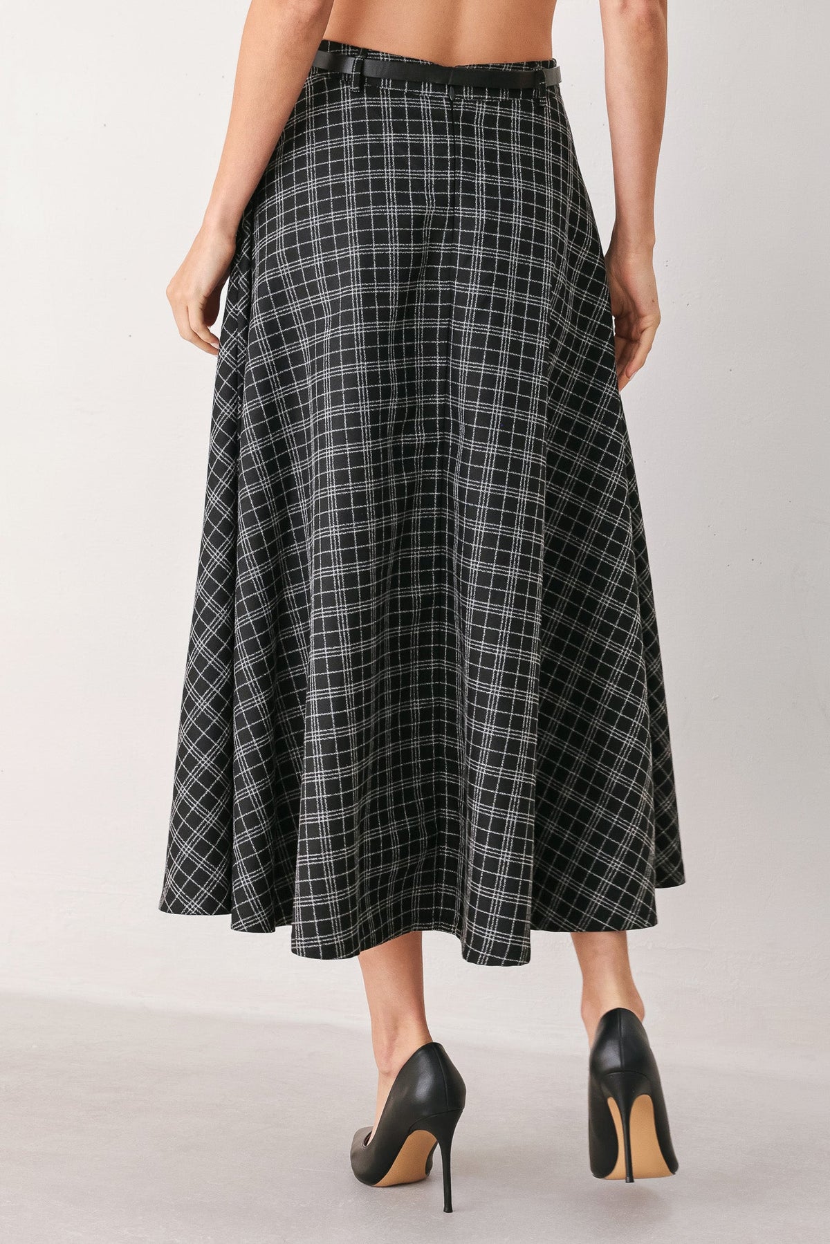 Flying Tomato Monochrome Check Belted Midi Skirt