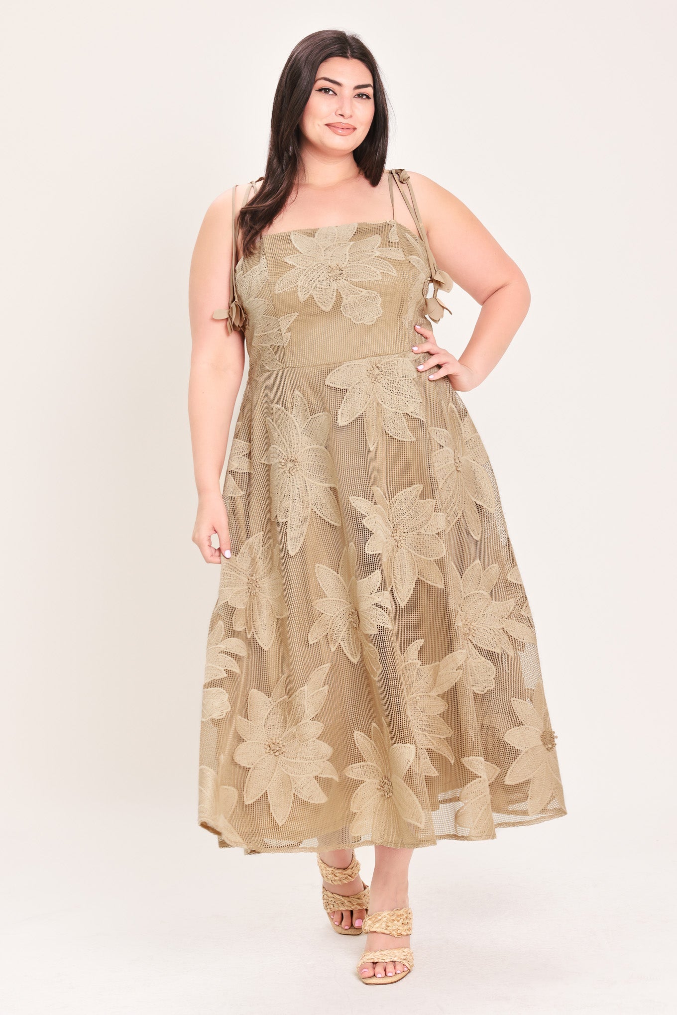 Flying Tomato Sandy Bloom Floral Woven Lace Midi Dress