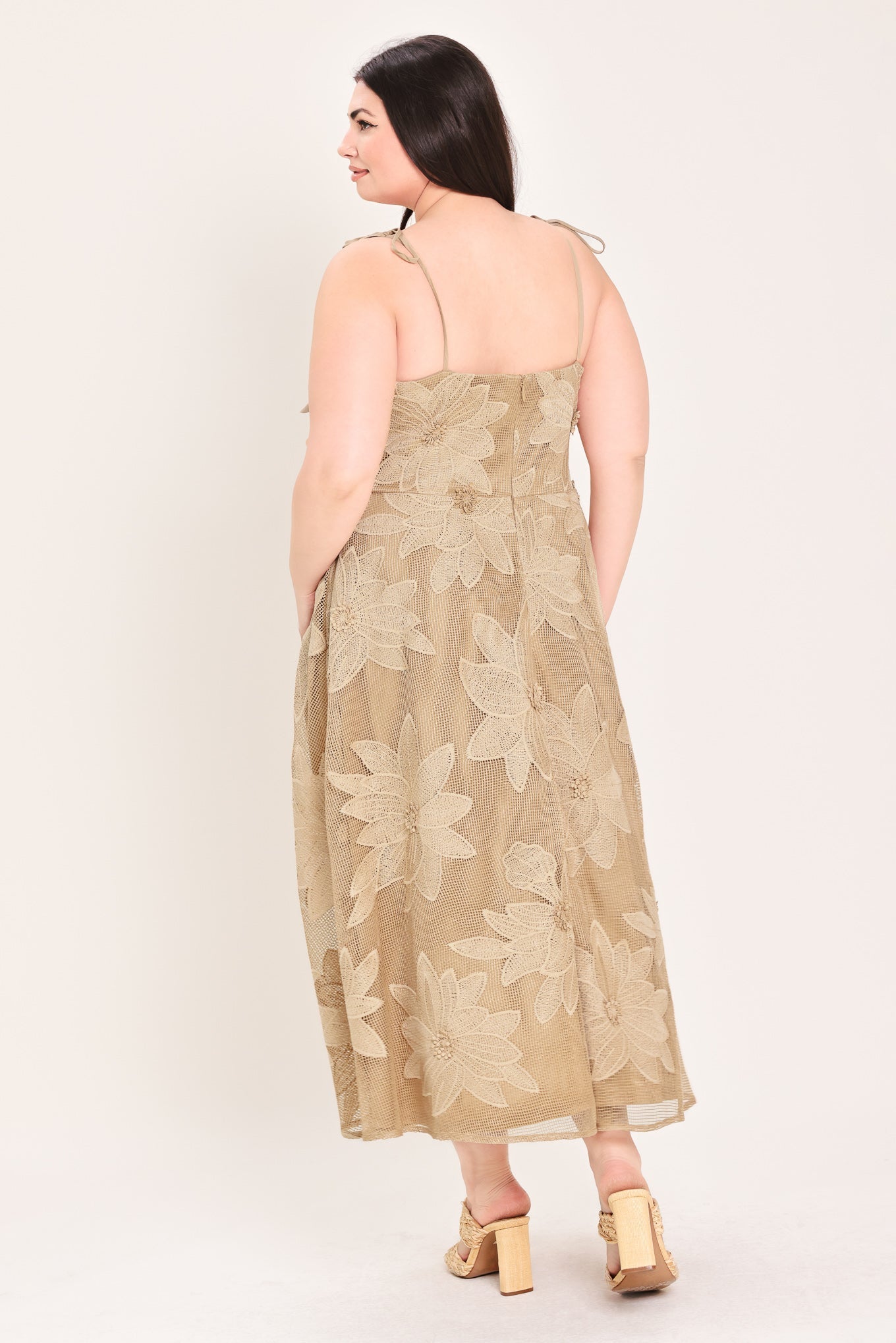 Flying Tomato Sandy Bloom Floral Woven Lace Midi Dress