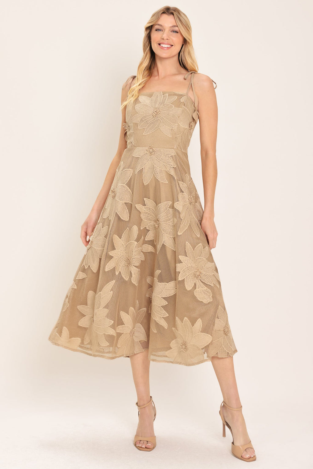 Flying Tomato Sandy Bloom Floral Woven Lace Midi Dress