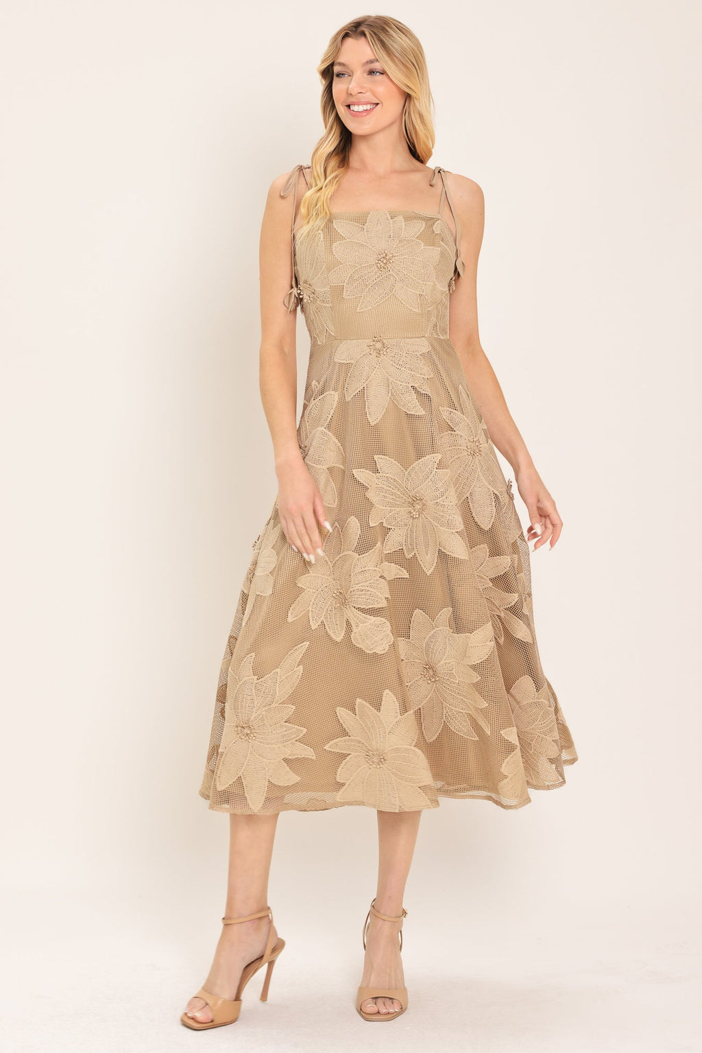 Flying Tomato Sandy Bloom Floral Woven Lace Midi Dress