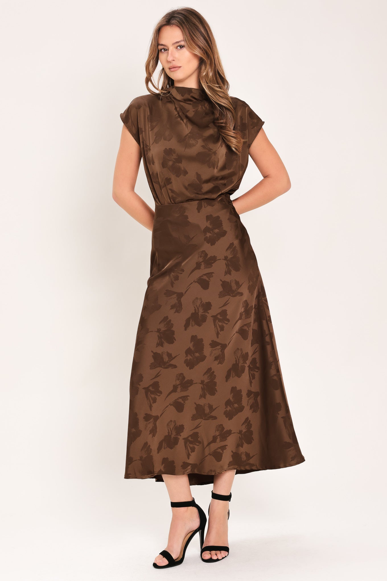 Flying Tomato Chocolate Floral Woven Jacquard Midi Skirt