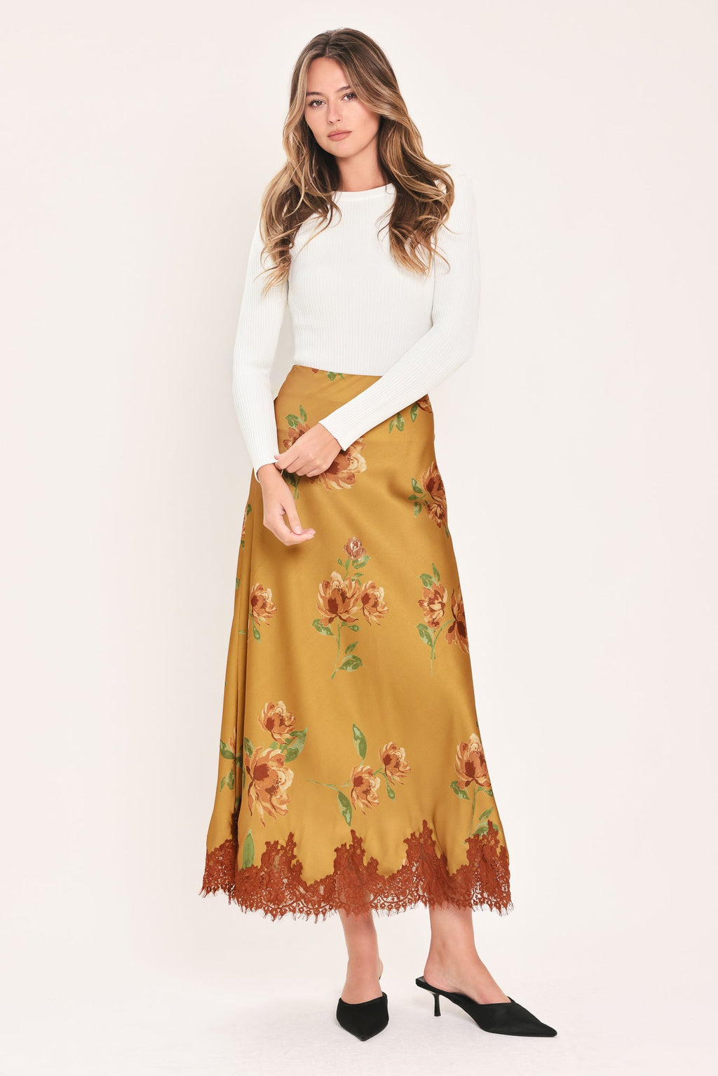 Flying Tomato Countryside Charm Floral Lace-Hem Midi Skirt