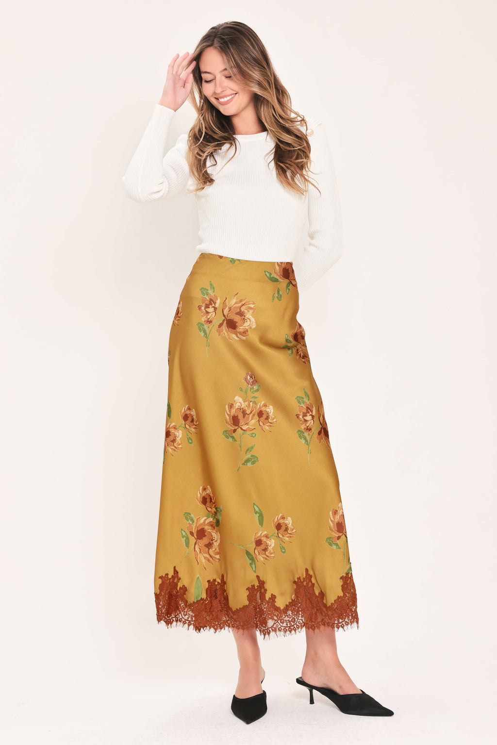 Flying Tomato Countryside Charm Floral Lace-Hem Midi Skirt