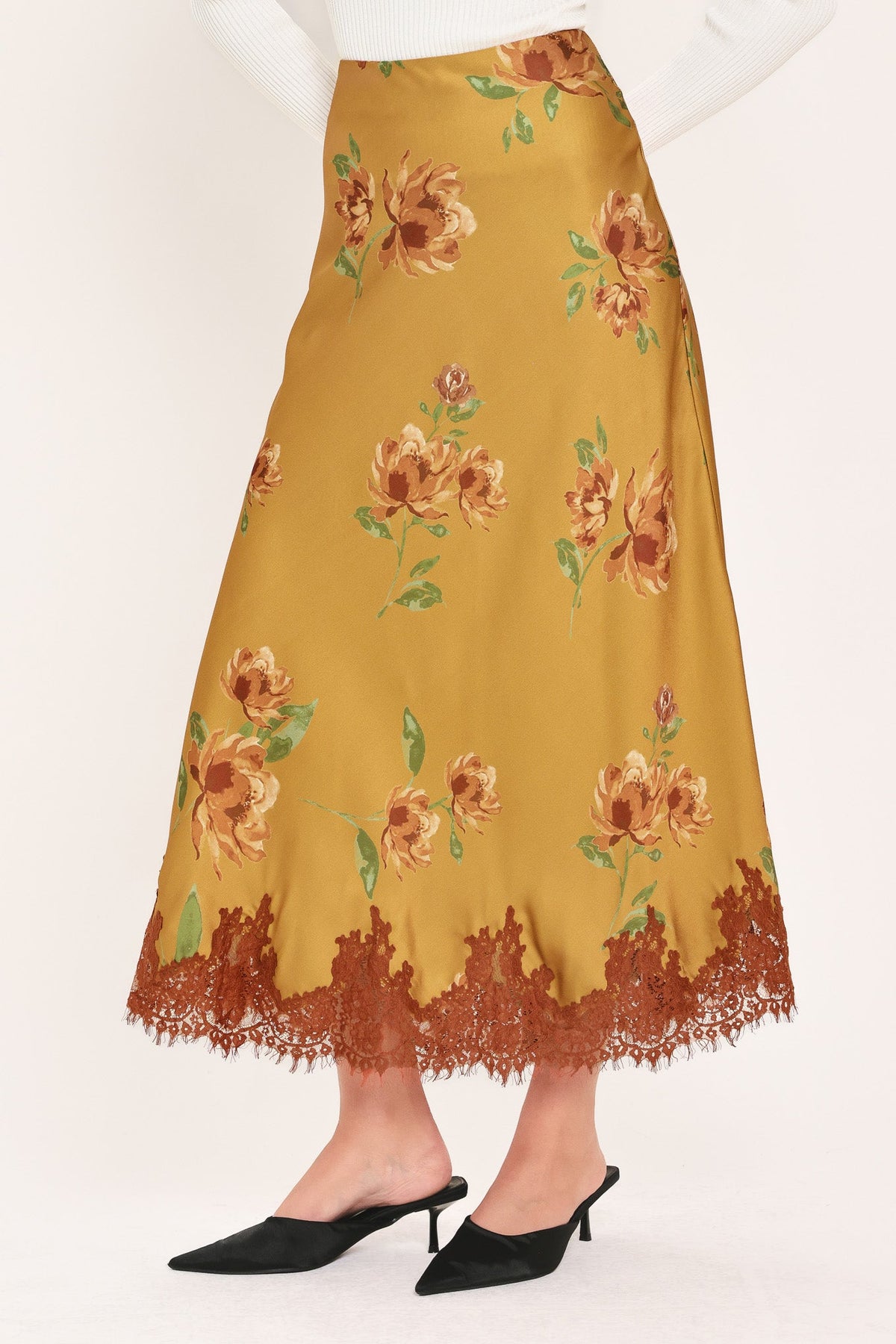 Flying Tomato Countryside Charm Floral Lace-Hem Midi Skirt