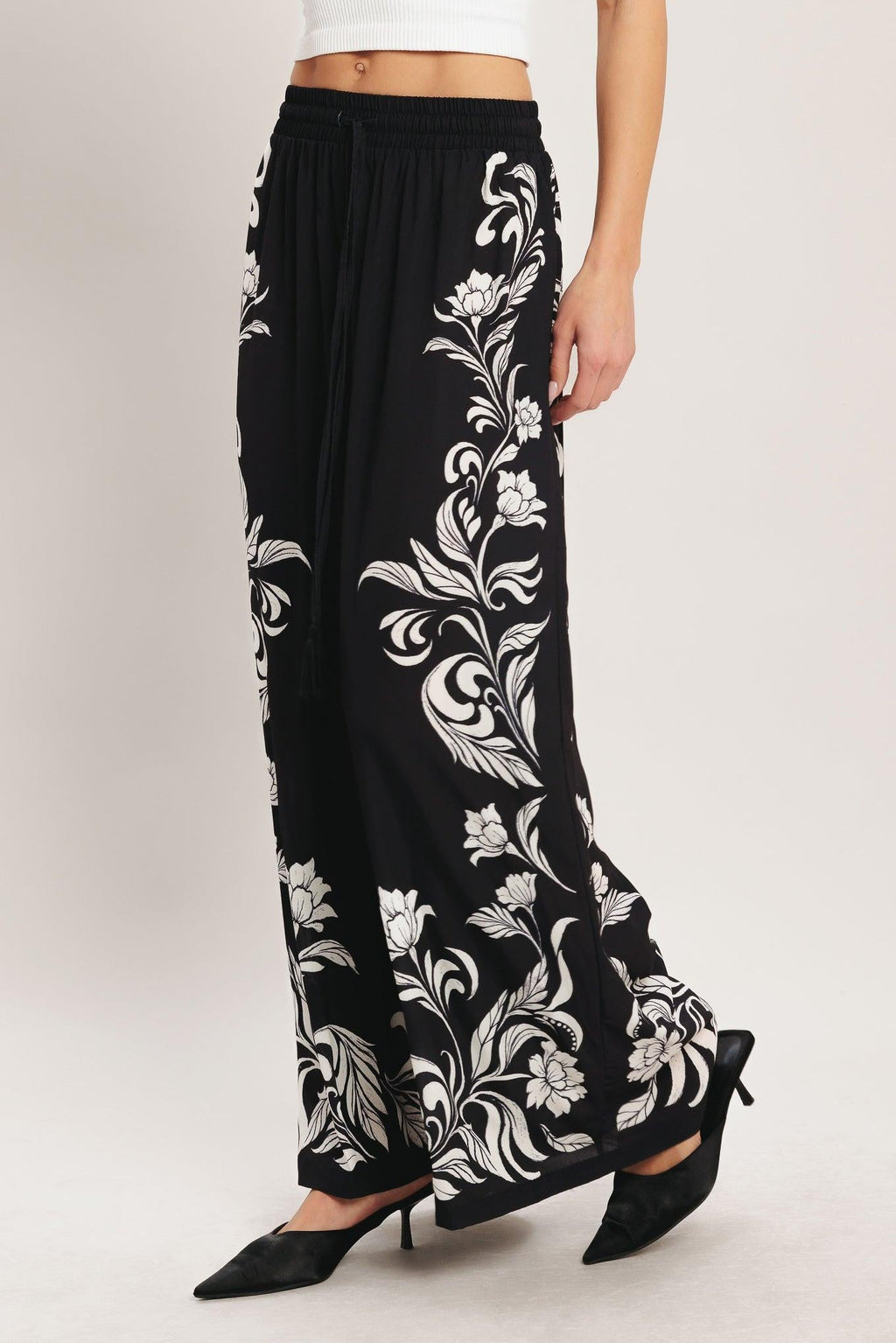 Flying Tomato - Black Riviera Woven Pants