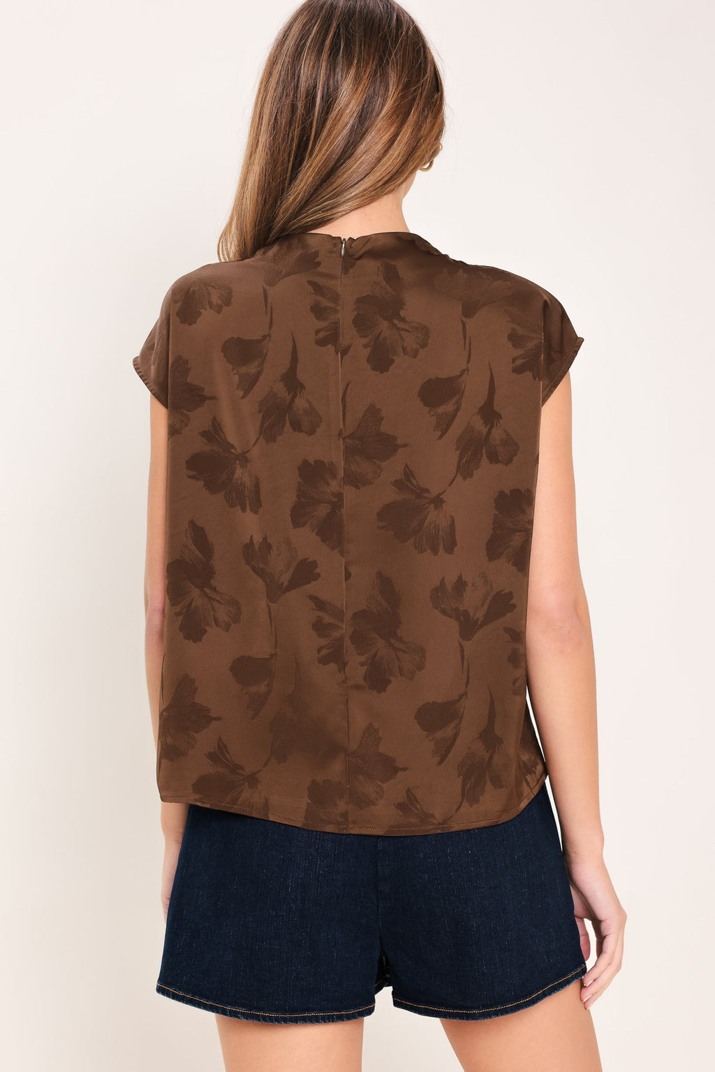 Flying Tomato Chocolate Floral Woven Jacquard Top